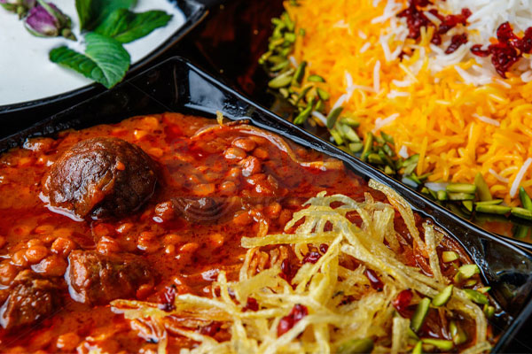 خورشت قیمه با برنج