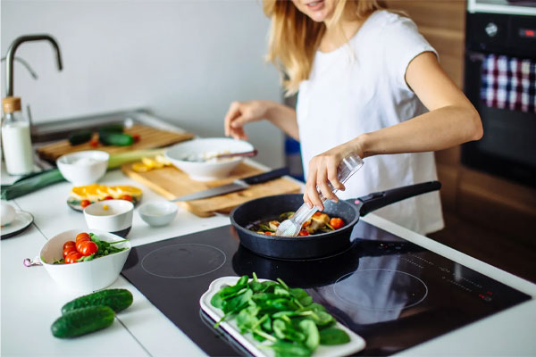 مزایای آشپزی با مواد غذایی ساده